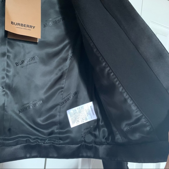 NWT Authentic Burberry black blazer jacket velvet details size 6 - Picture 5 of 16
